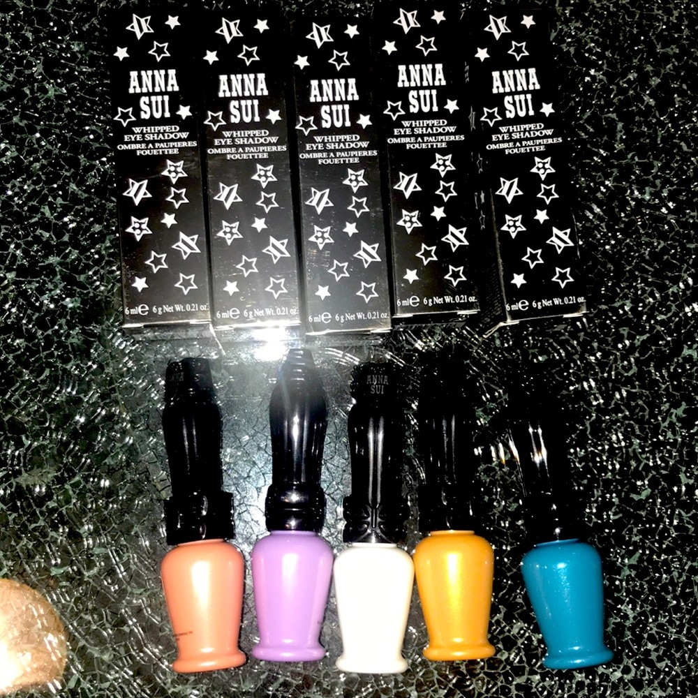 Anna Sui whipped eyeshadow set of 5